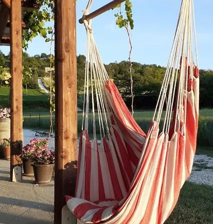 Terre Del Piano-bell Tent كورينالدو